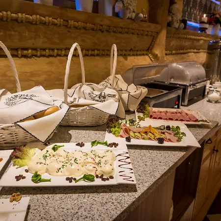 Alojamento de Acomodação e Pequeno-almoço Tatrzanski Dworek