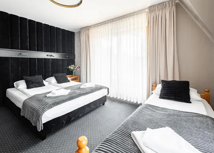 Tatrzanski Dworek Отель типа 