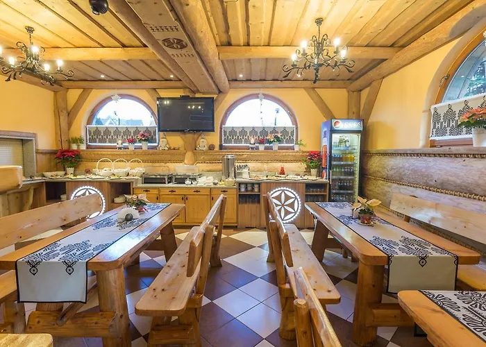 Tatrzanski Dworek Бялы-Дунаец